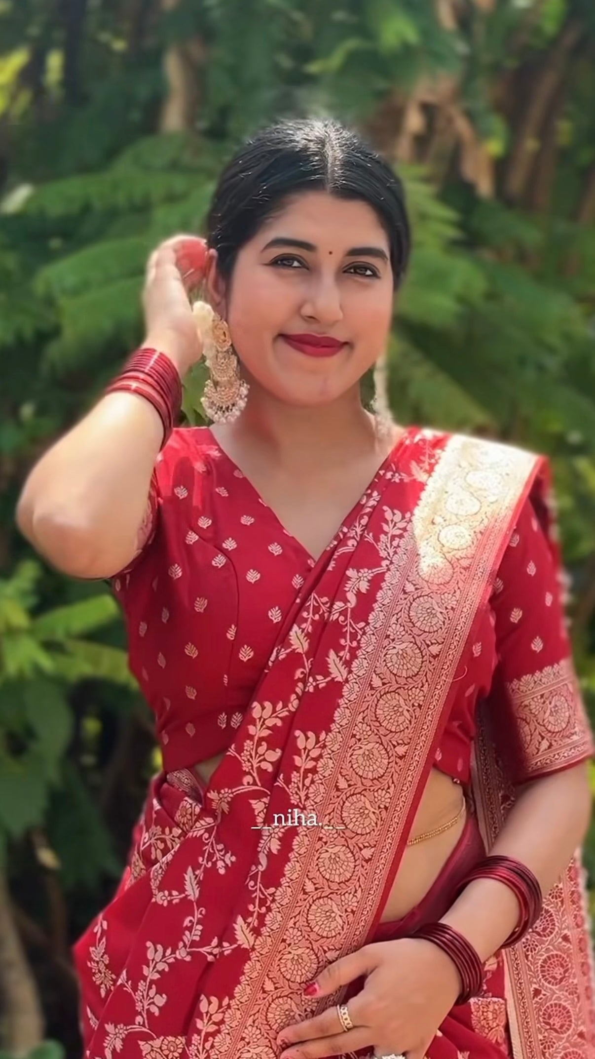 Red Jal design Banarasi saree