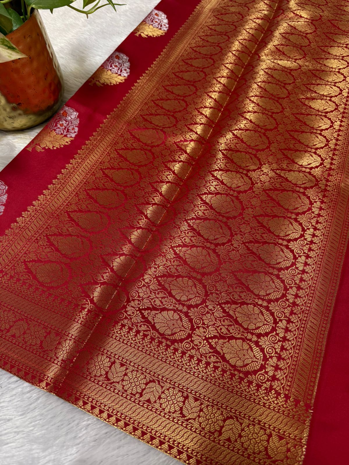 Red Big Butta Soft Crepe Silk
