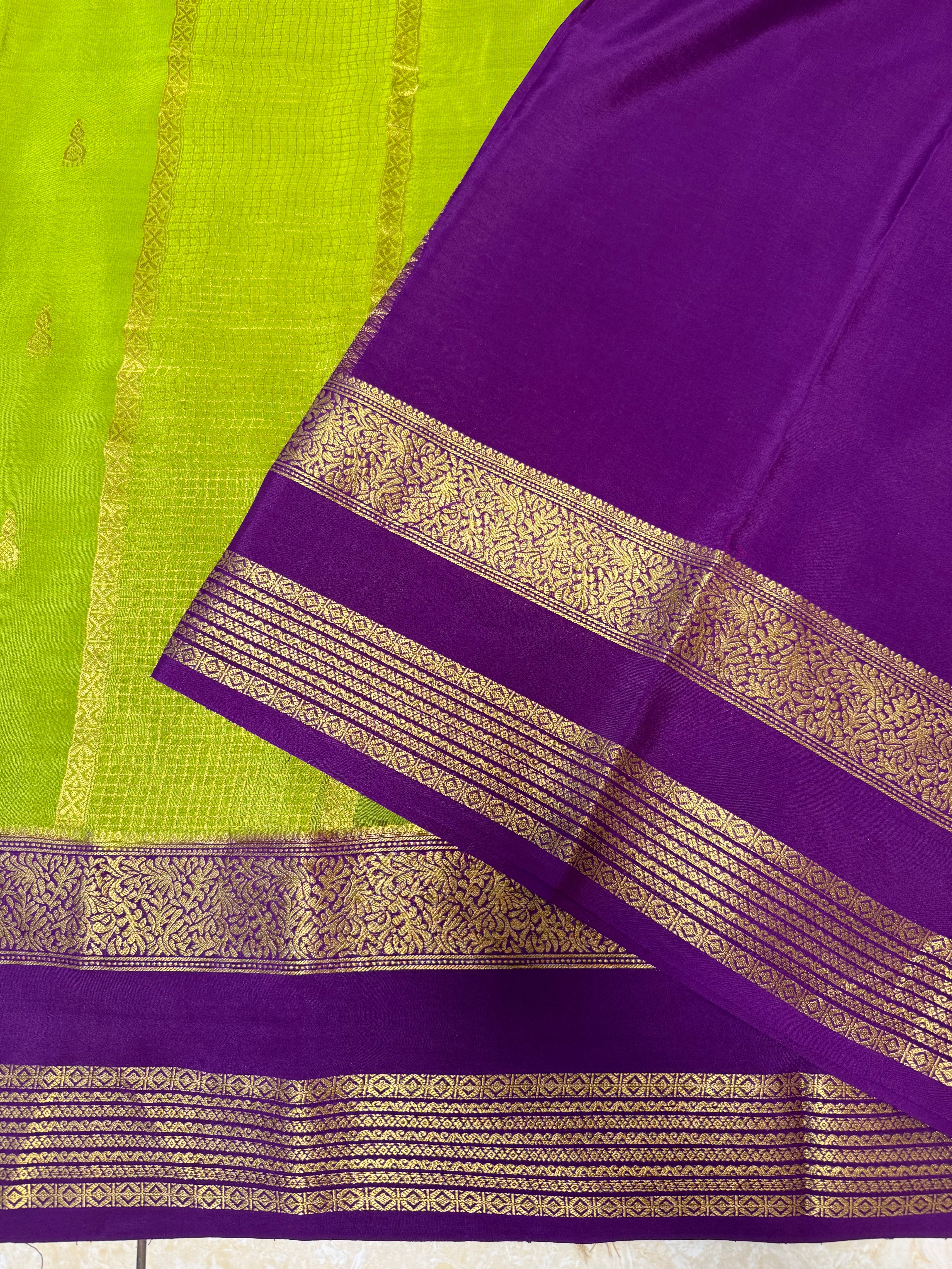 Parrot Green Jumka Butta n Bentex border Pure Mysore silk Saree